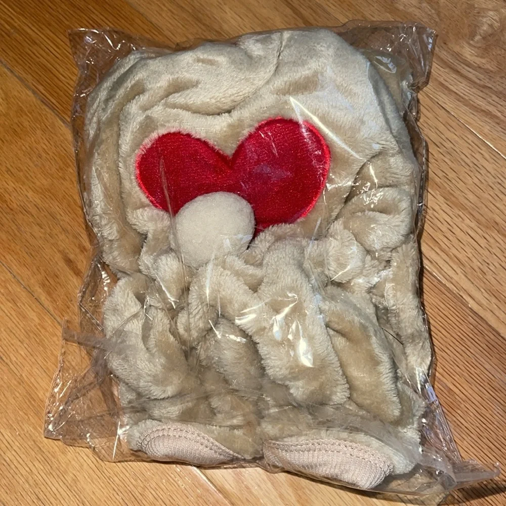 Coral Fleece Thickened Four-Legged Clothes With Bear & Heart Pattern